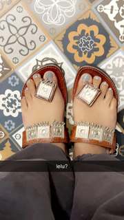 Anjali Arora feet photo 10