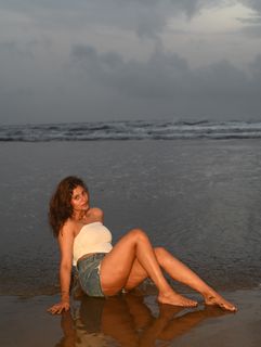 Anjali Arora feet photo 12