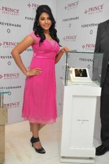 Anjali feet photo thumbnail