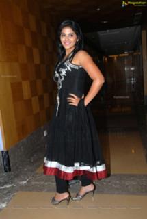 Anjali feet photo thumbnail