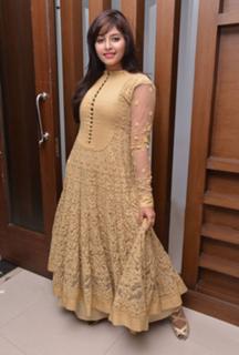 Anjali feet photo thumbnail