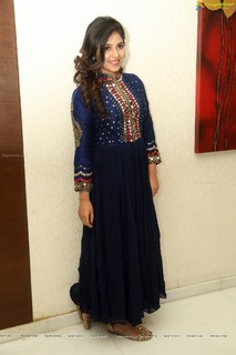 Anjali feet photo thumbnail