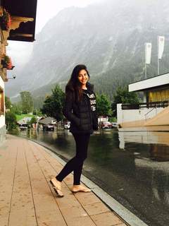 Anjali feet photo thumbnail