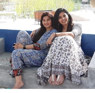 Anjali feet photo thumbnail