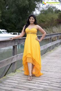 Anjali feet photo thumbnail