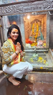 Anjana Sukhani feet photo 8