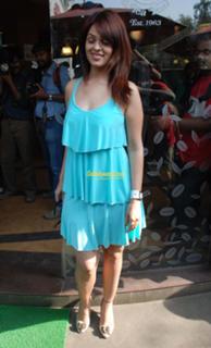 Anjana Sukhani feet photo 6