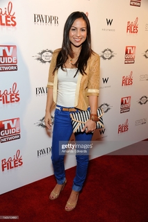 Anjelah Johnson-Reyes feet photo thumbnail