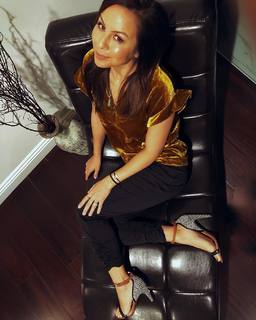 Anjelah Johnson-Reyes feet photo thumbnail