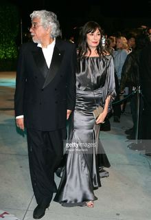 Anjelica Huston feet photo thumbnail