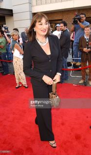 Anjelica Huston feet photo thumbnail