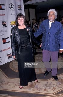 Anjelica Huston feet photo thumbnail
