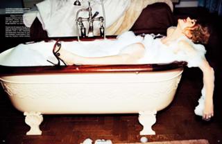 Anke Engelke feet photo thumbnail