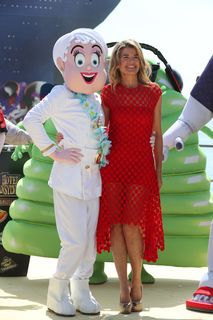 Anke Engelke feet photo thumbnail