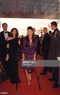 Anke Engelke feet photo thumbnail
