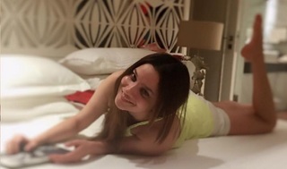 Ankita Lokhande feet photo thumbnail