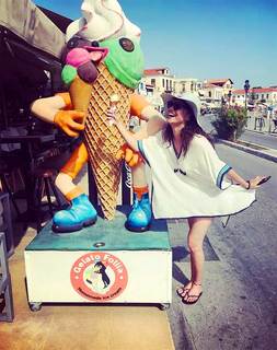 Ankita Lokhande feet photo thumbnail