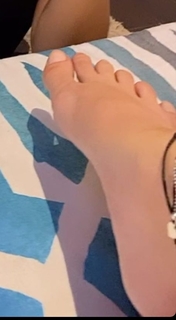Ankita Lokhande feet photo thumbnail
