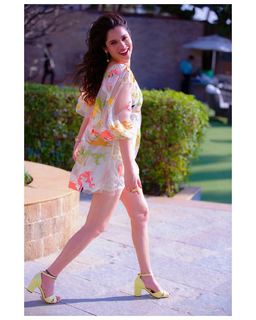 Ankita Lokhande feet photo thumbnail
