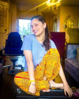 Ankita Lokhande feet photo thumbnail