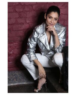 Ankita Lokhande feet photo thumbnail