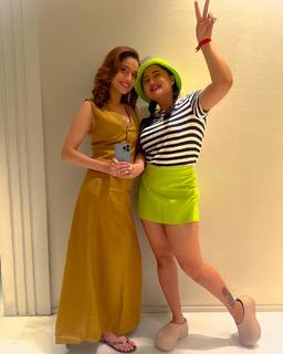 Ankita Lokhande feet photo thumbnail
