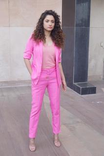 Ankita Lokhande feet photo thumbnail