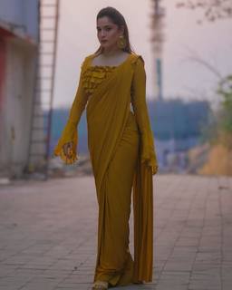 Ankita Lokhande feet photo thumbnail