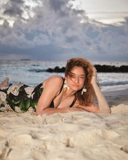 Ankita Lokhande feet photo thumbnail