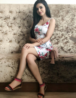 Ankita Sharma feet photo thumbnail