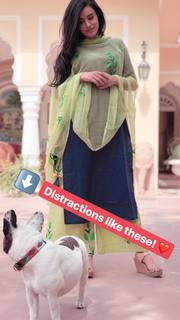 Ankita Sharma feet photo thumbnail