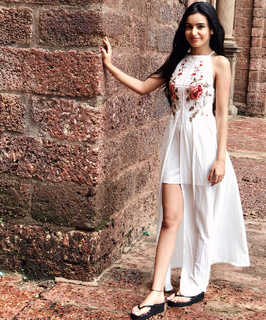 Ankita Sharma feet photo thumbnail