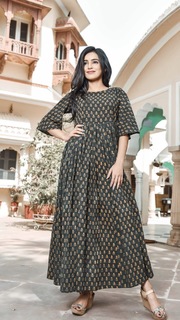 Ankita Sharma feet photo thumbnail