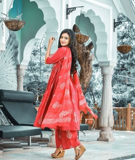 Ankita Sharma feet photo thumbnail