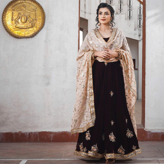 Ankita Sharma feet photo thumbnail