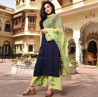 Ankita Sharma feet photo thumbnail