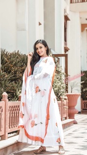 Ankita Sharma feet photo thumbnail