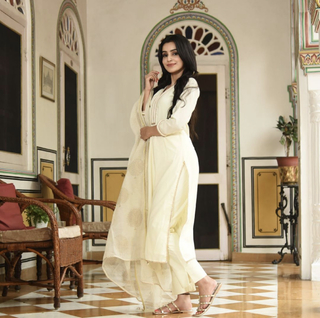 Ankita Sharma feet photo thumbnail