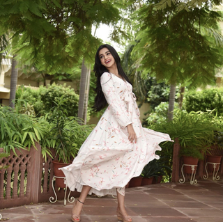 Ankita Sharma feet photo thumbnail