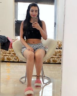 Ankita Sharma feet photo thumbnail