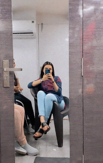 Ankita Sharma feet photo thumbnail