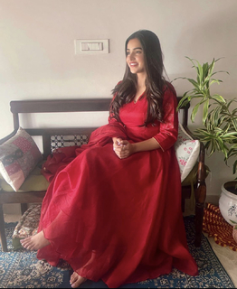 Ankita Sharma feet photo thumbnail