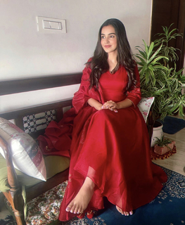 Ankita Sharma feet photo thumbnail