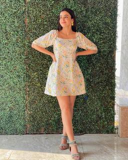 Ankita Sharma feet photo thumbnail