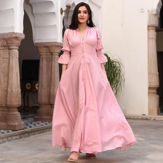 Ankita Sharma feet photo thumbnail