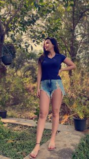 Ankita Sharma feet photo thumbnail