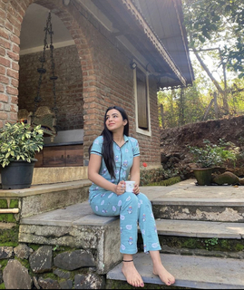 Ankita Sharma feet photo thumbnail