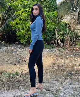 Ankita Sharma feet photo thumbnail