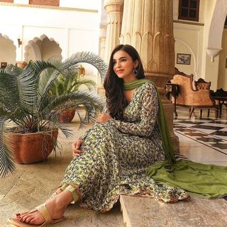 Ankita Sharma feet photo thumbnail