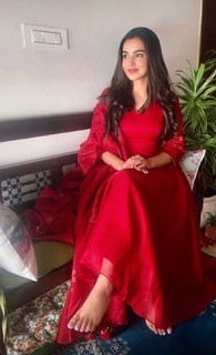 Ankita Sharma feet photo thumbnail